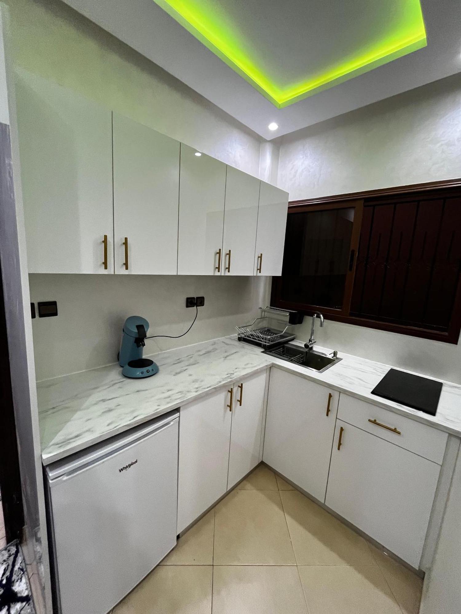 Kechdays, Apartment Near Airport マラケシュ エクステリア 写真